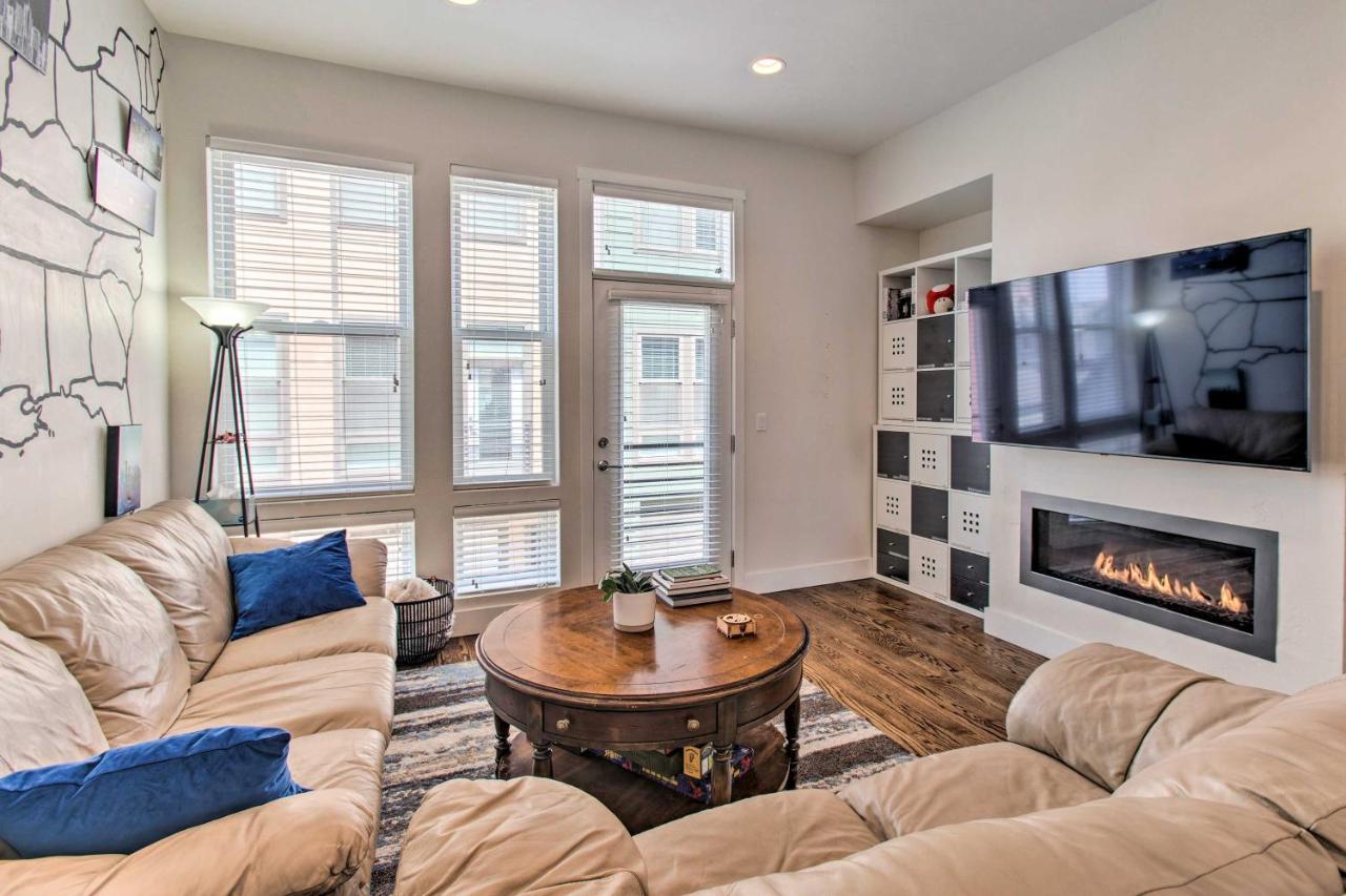 Denver Abode With Rooftop Deck And City Views エクステリア 写真